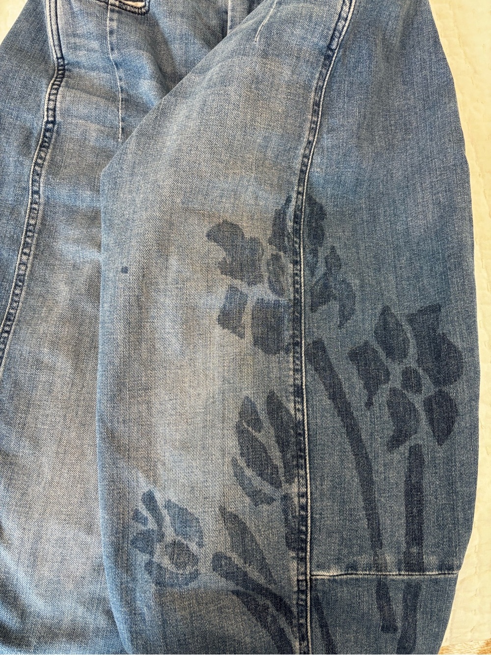 Anthropologie Pilcro Mid Rise Kenna Barrel jeans 25 - Picture 6 of 10